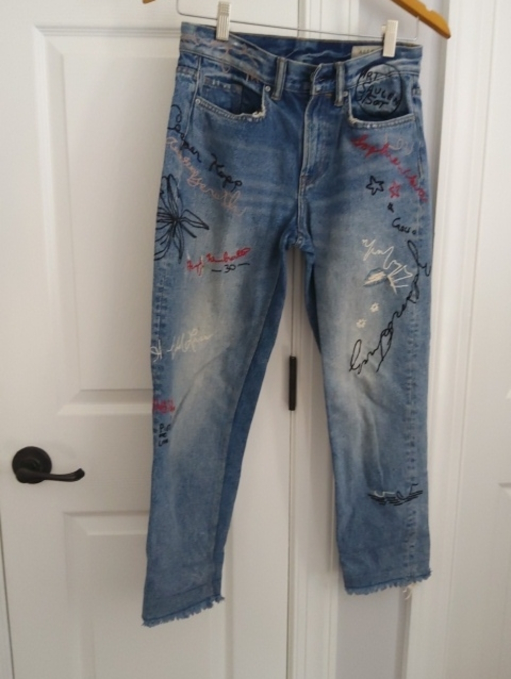 ALL SAINTS💥Nwot💥Embroidered Ankle Jeans
